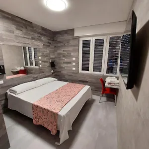 Hotel Pontenuovo, Merone
